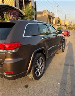 جيب جراند شيروكي